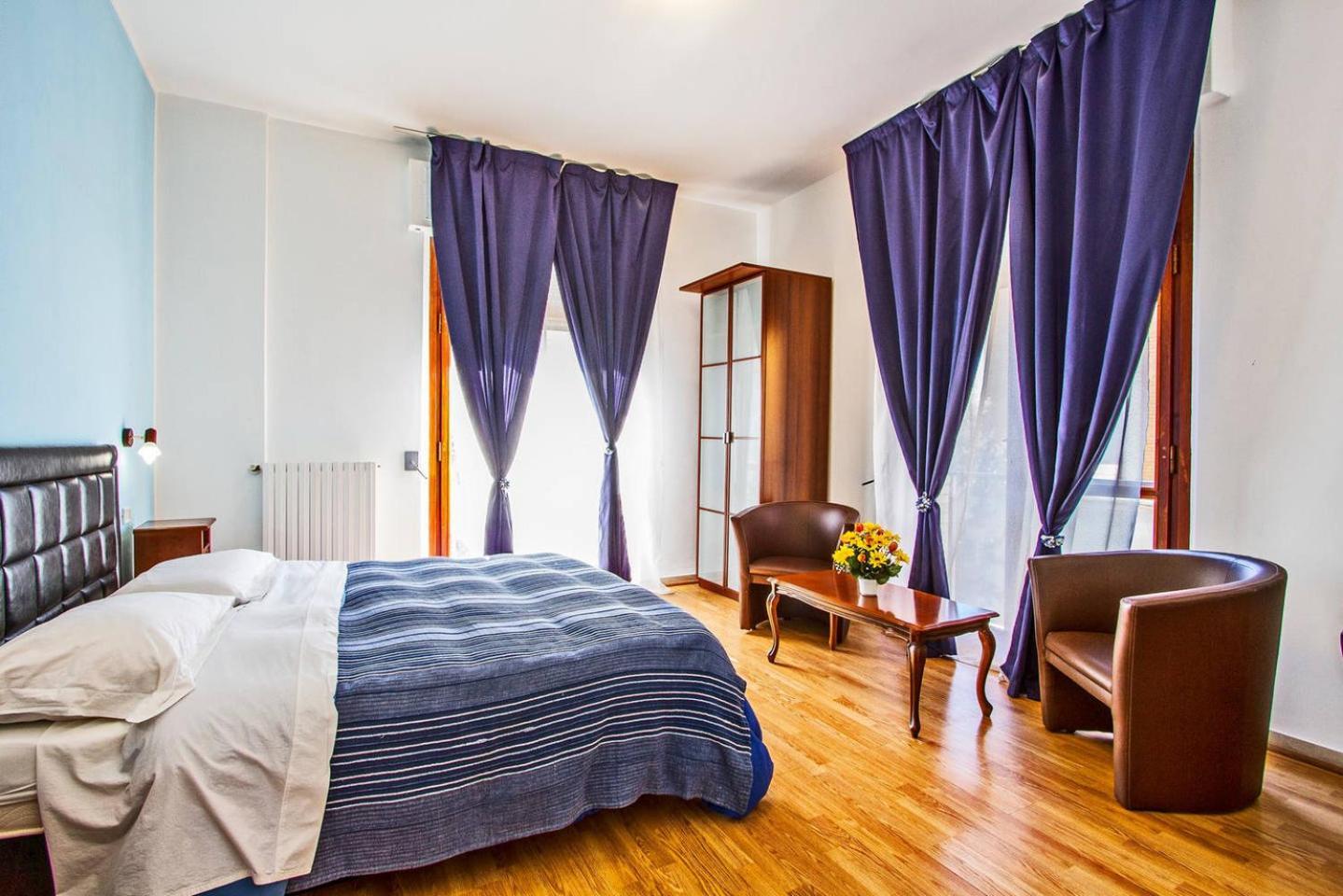 Double or Twin Room with Private Bathroom,1508122309:JPEG