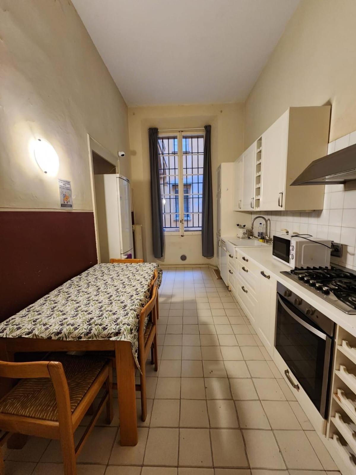 Camera Queen con Bagno in Comune