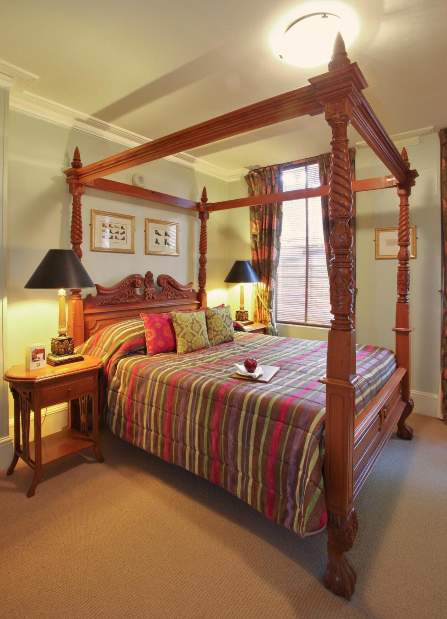 Camera Luxury con Letto a Baldacchino