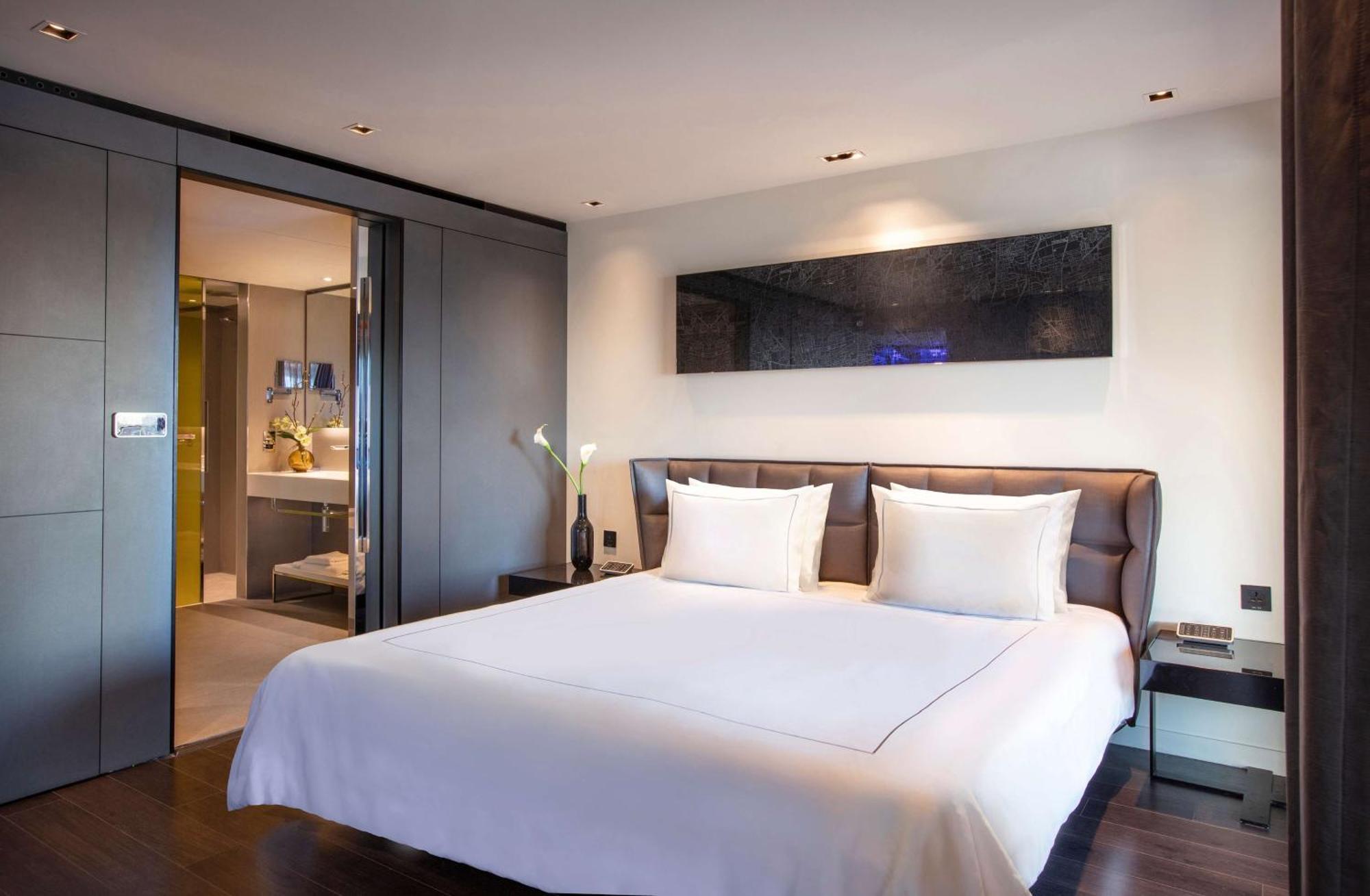 Suite con 1 Camera da Letto con Balcone e Vista Fiume