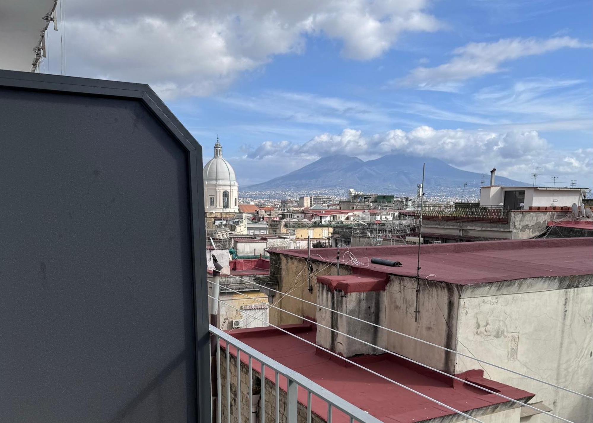 Deluxe Double Room with Balcony,1516638655:JPEG