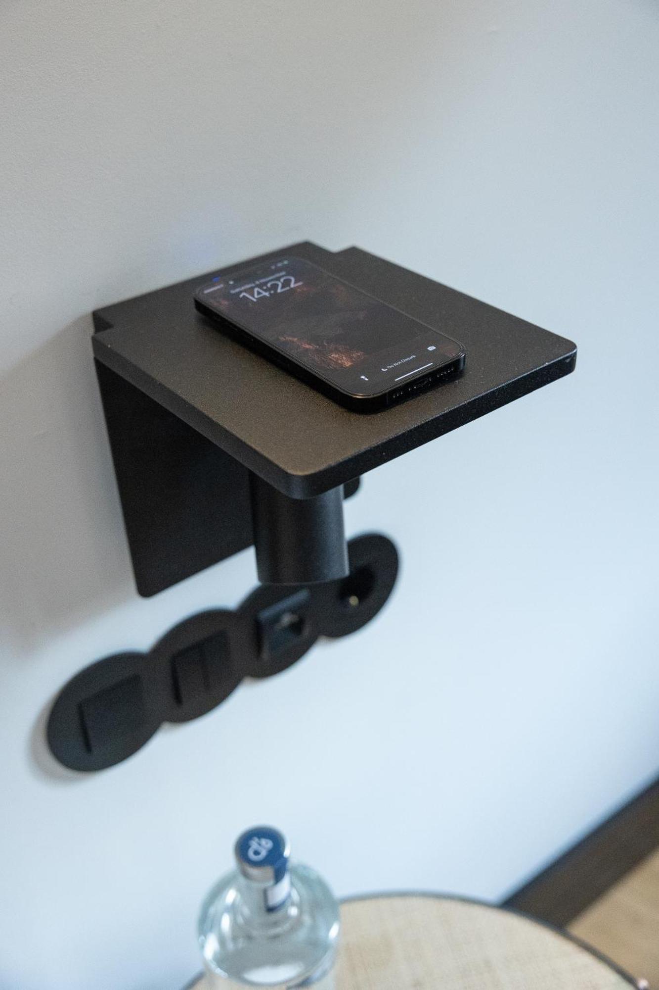 Camera Tripla Superior