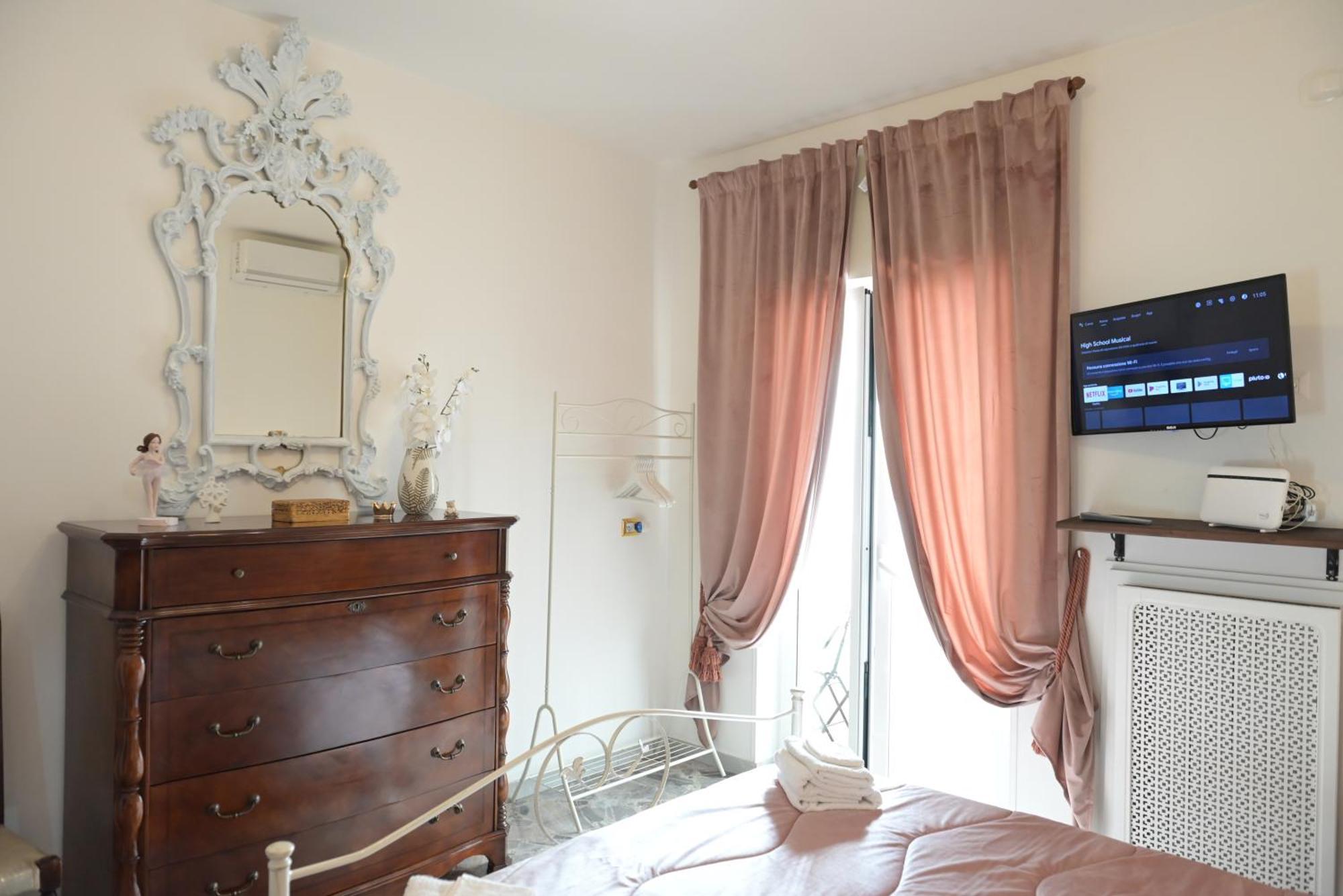 Double Room,1524926926:JPEG