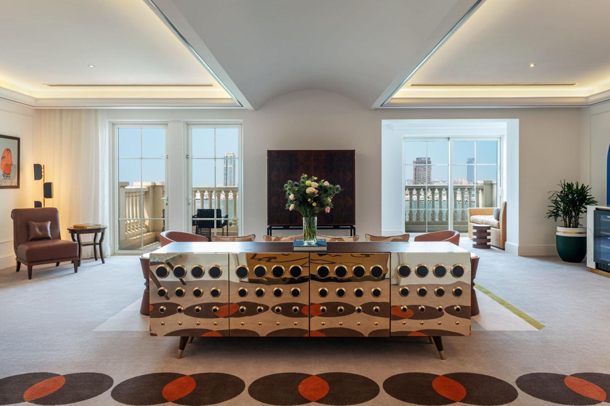 Suite Attico su 2 Livelli con Vista Mare, 2 Camere da Letto e Balcone: 1 Letto King-Size, 2 Letti Queen-Size e Divano-Letto, Colazione, Trasferimenti Aeroportuali di Dubai, Happy Hour, Tè Pomeridiano e Accesso Club Lounge e Parco Acquatico Jungle Bay