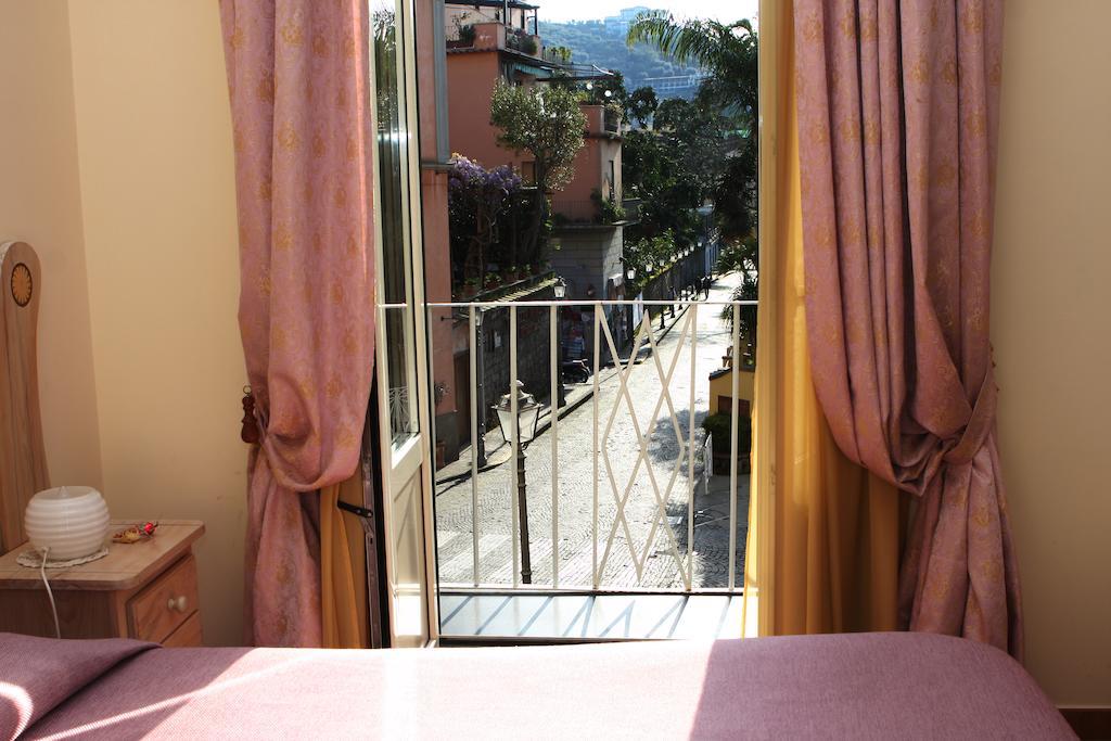 Camera Matrimoniale con Balcone