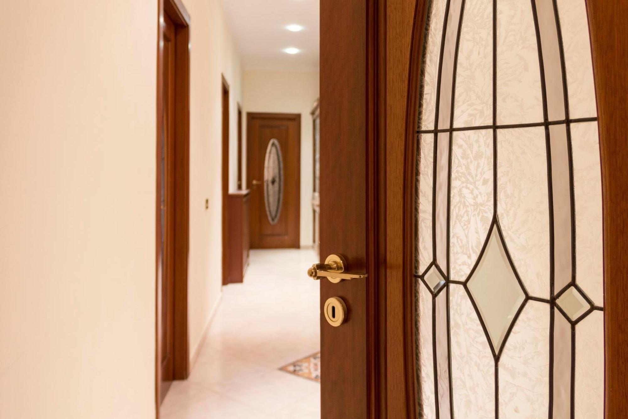 Deluxe Single Room with Balcony,1544449921:JPEG