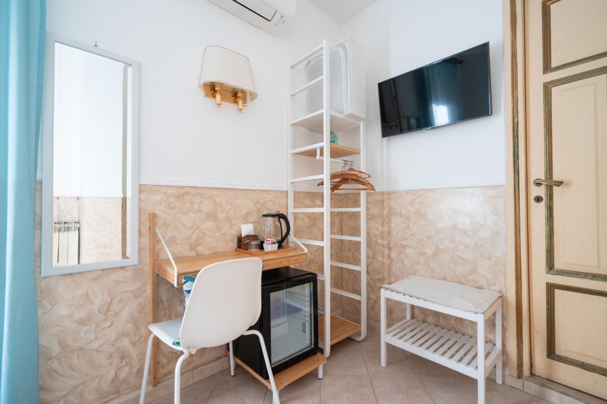 Superior Single Room with French Bed,1604085719:JPEG