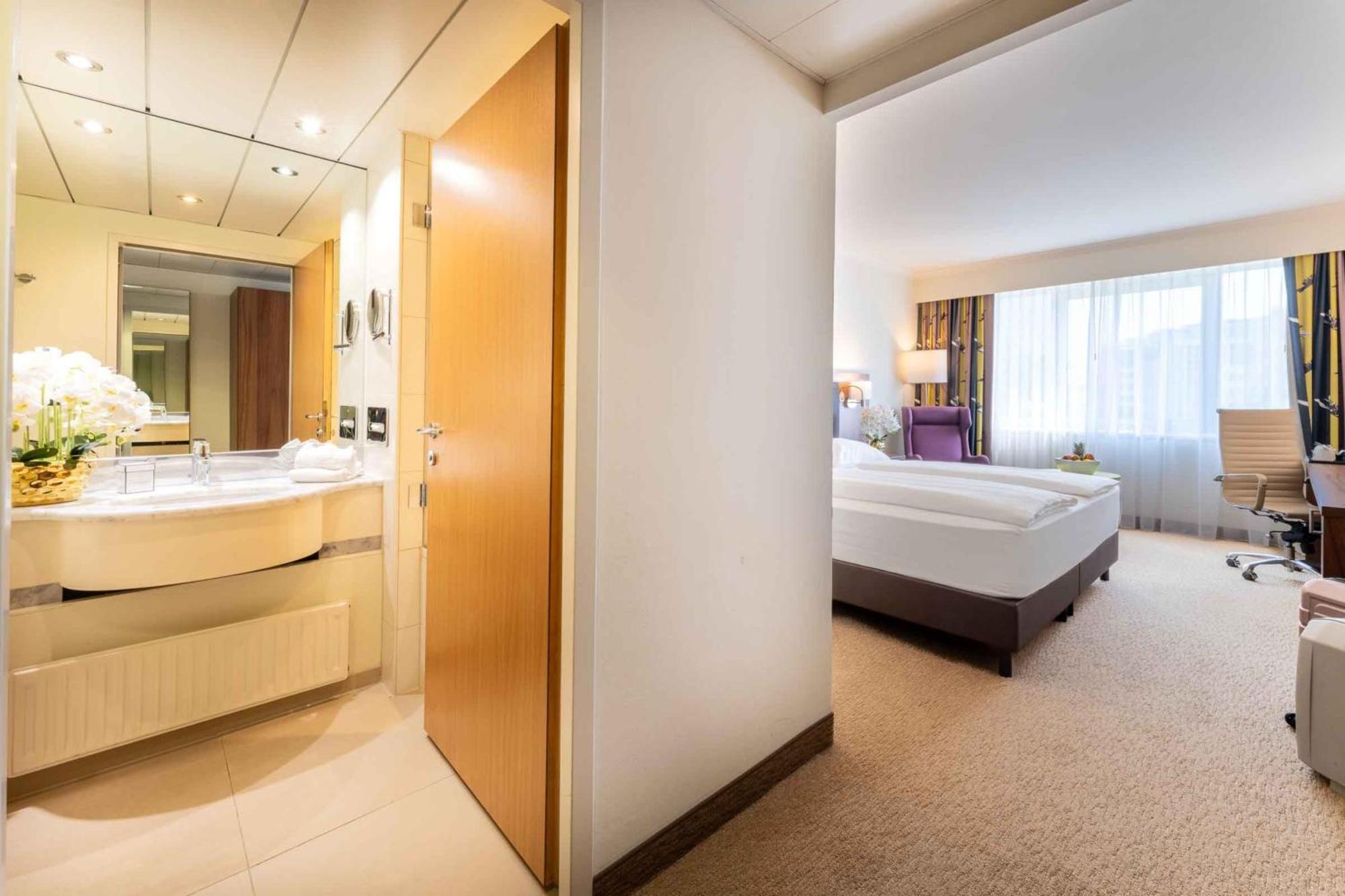 Deluxe Double Room,1547827561:JPEG