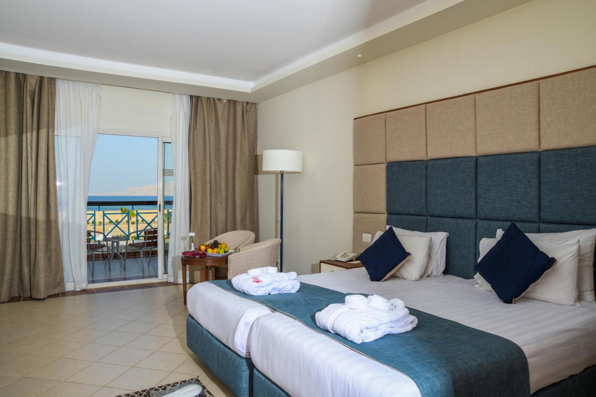 Standard Double or Twin Room Sea View