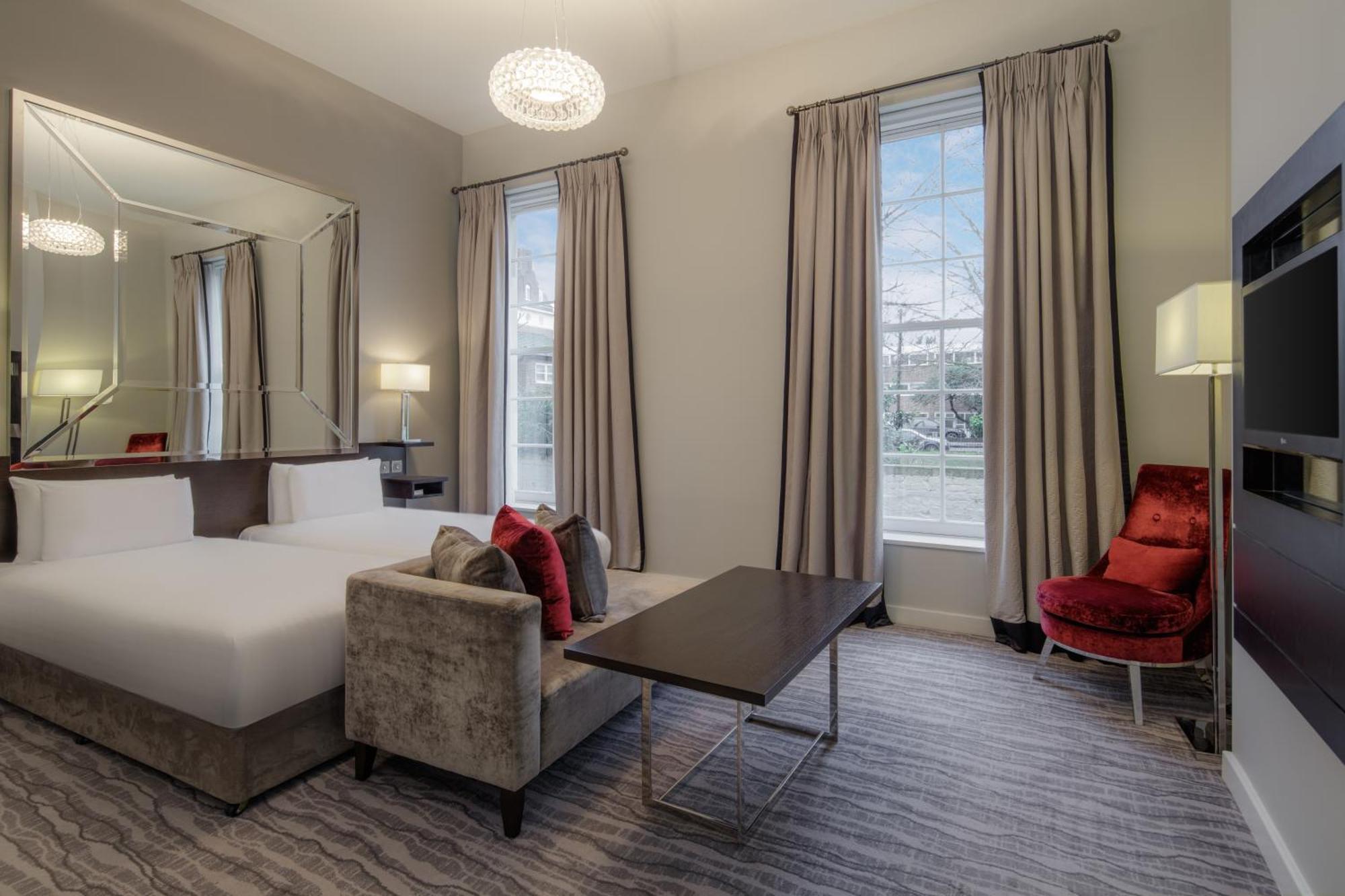 Twin Room,1549171354:JPEG