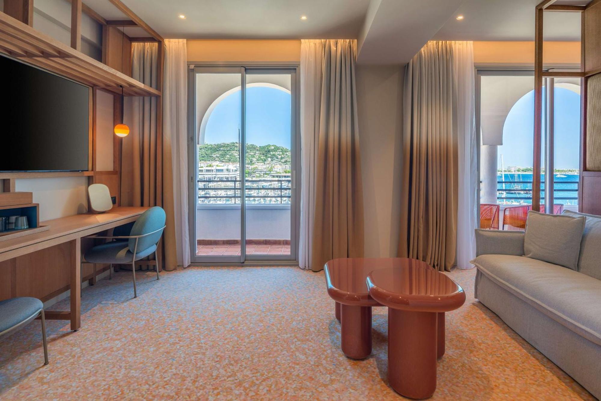 Junior Suite King con Vista Mare