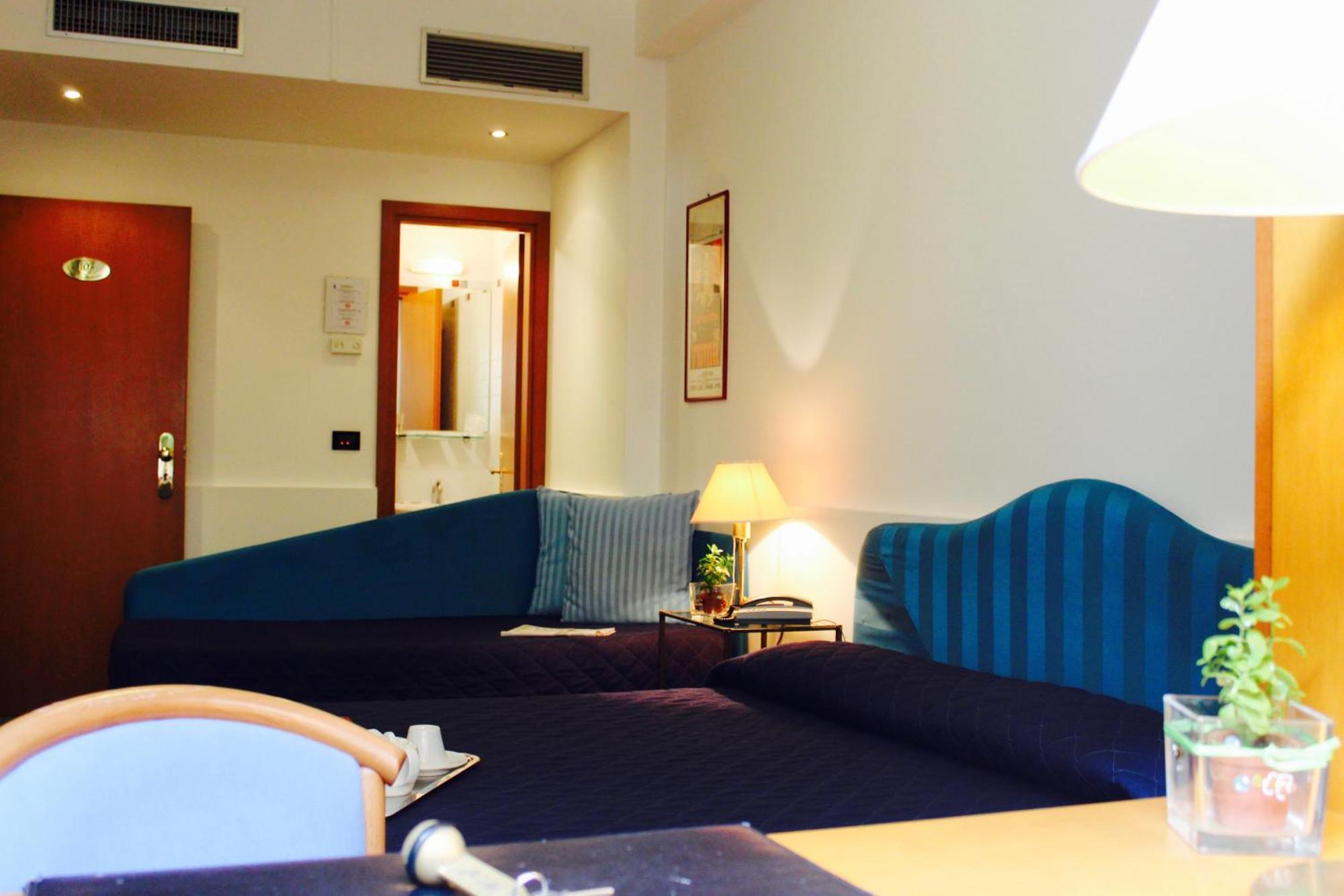 Economy Triple Room