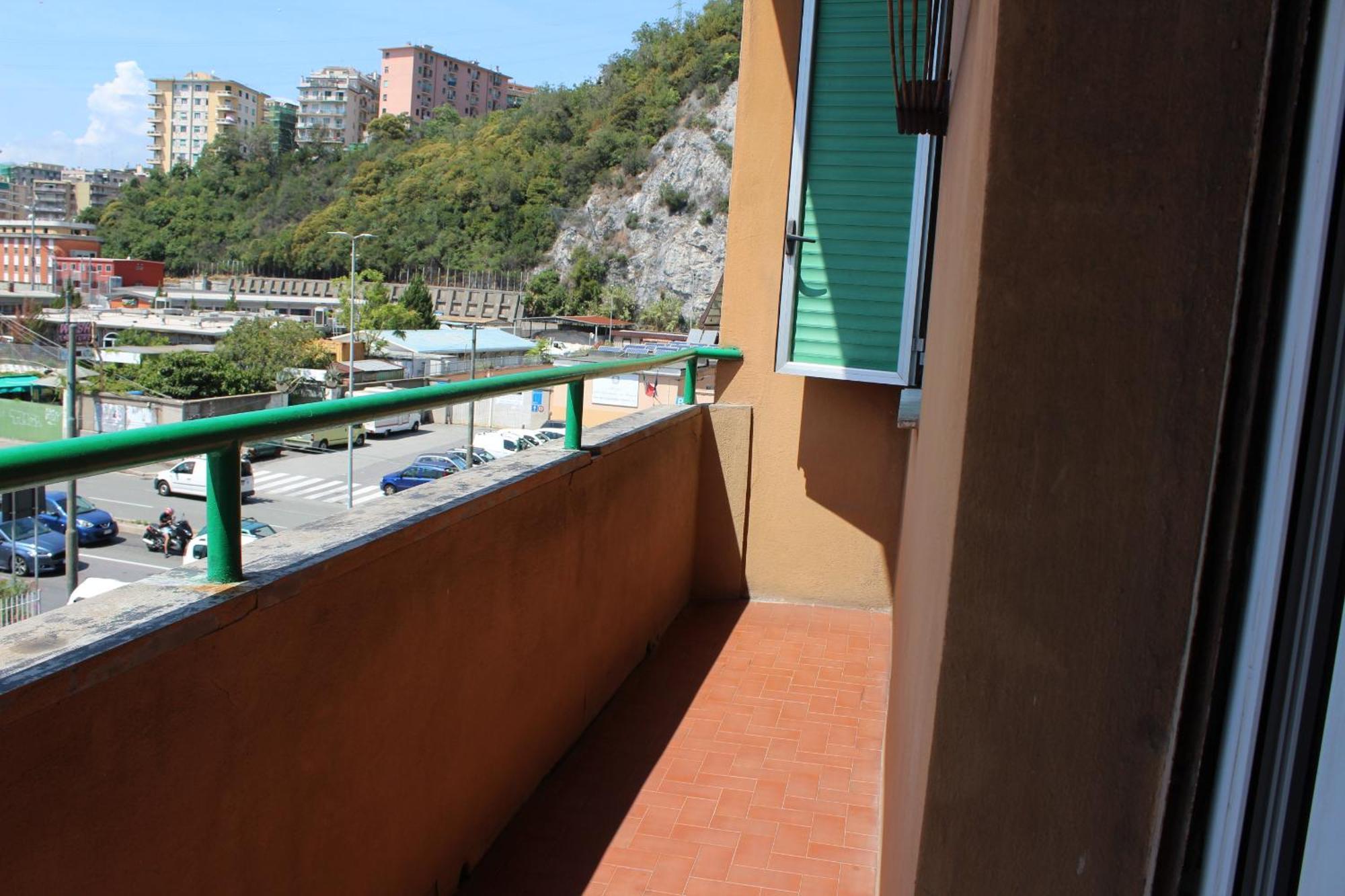 Appartamento con 3 Camere da Letto e con Balcone