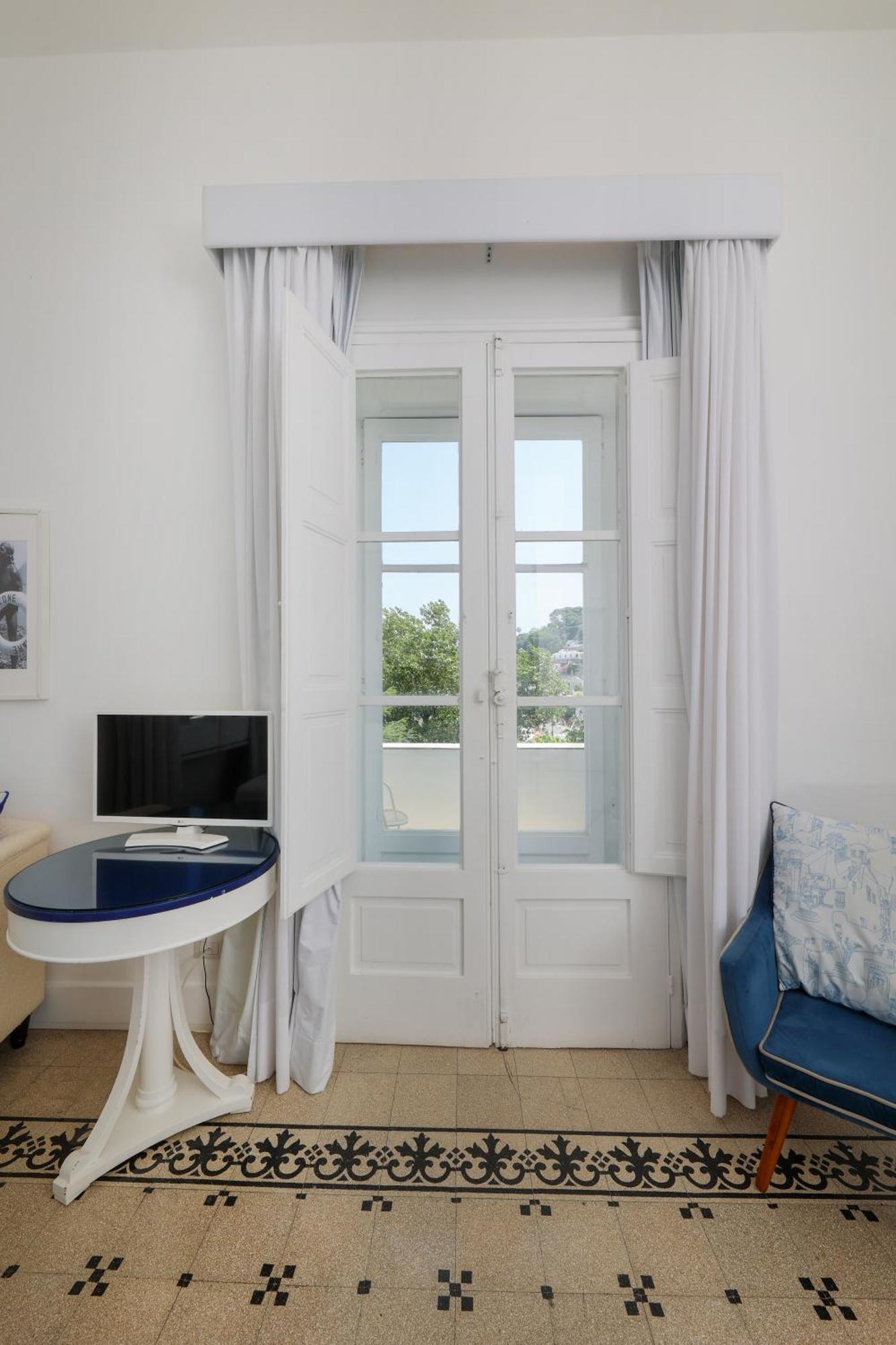 Deluxe Double Room Sea View