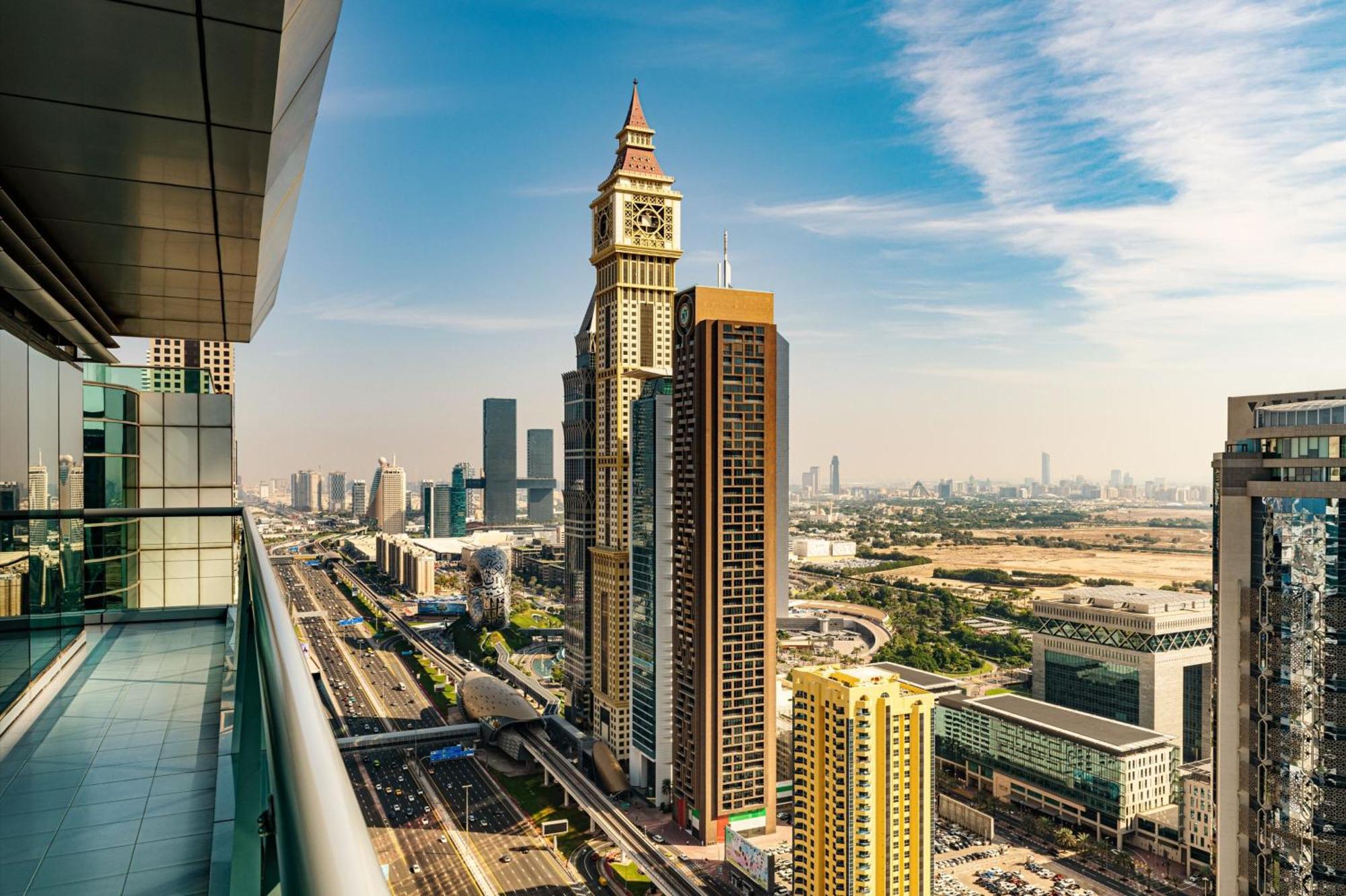 One Bedroom King Suite with Balcony - Complimentary shuttle service to Dubai Mall and Kite Beach,1636005414:JPEG
