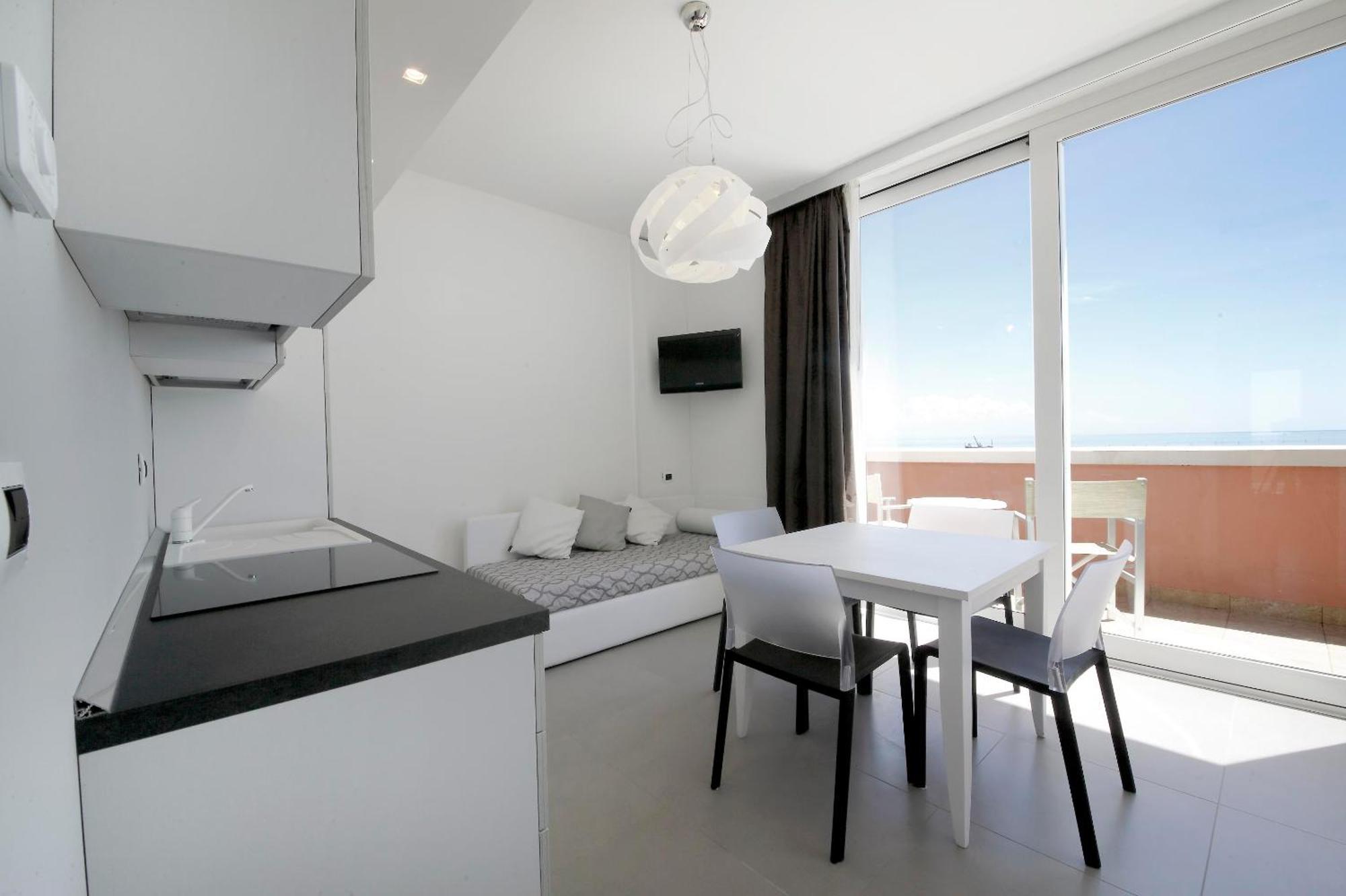 Apartment Sea View,1558249360:JPEG