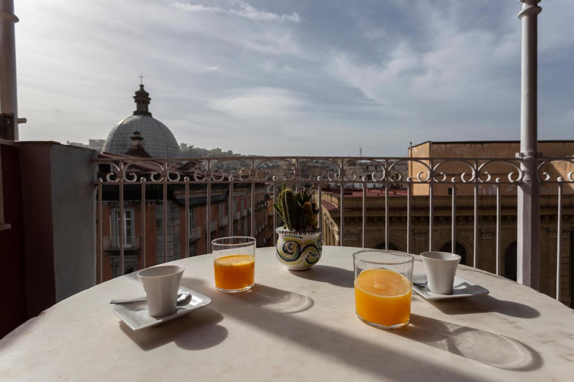 Deluxe Double or Twin Room with Balcony,1562881216:JPEG