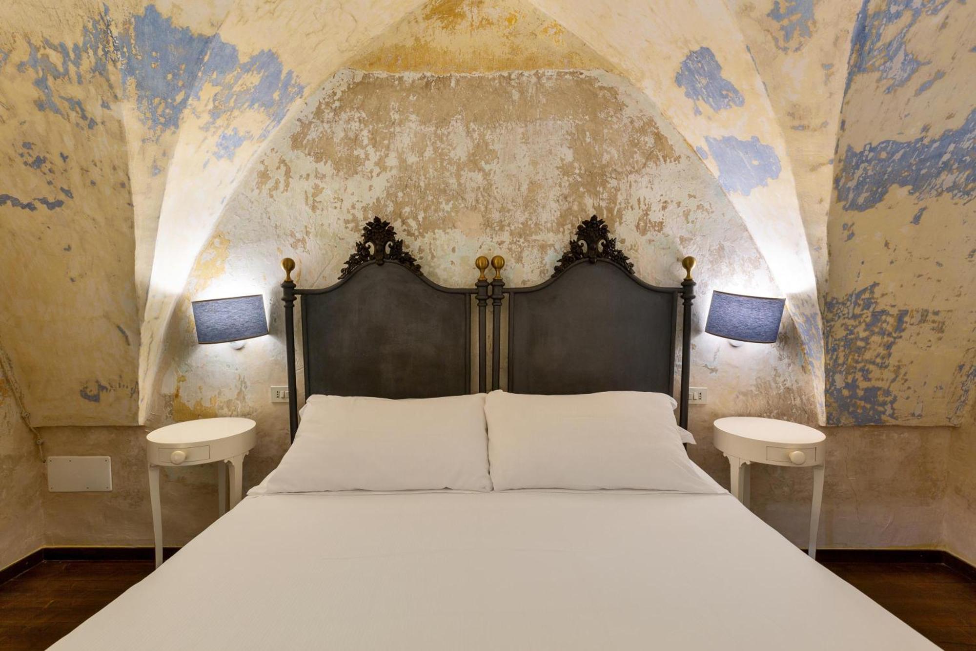 Deluxe Quadruple Room,1569193781:JPEG