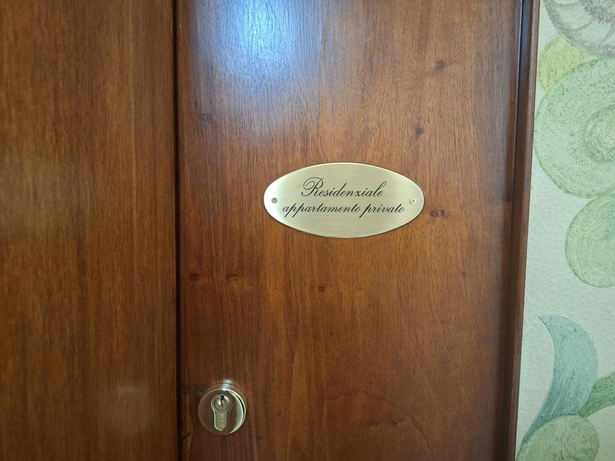 Appartamento Monolocale con 1 Letto Matrimoniale