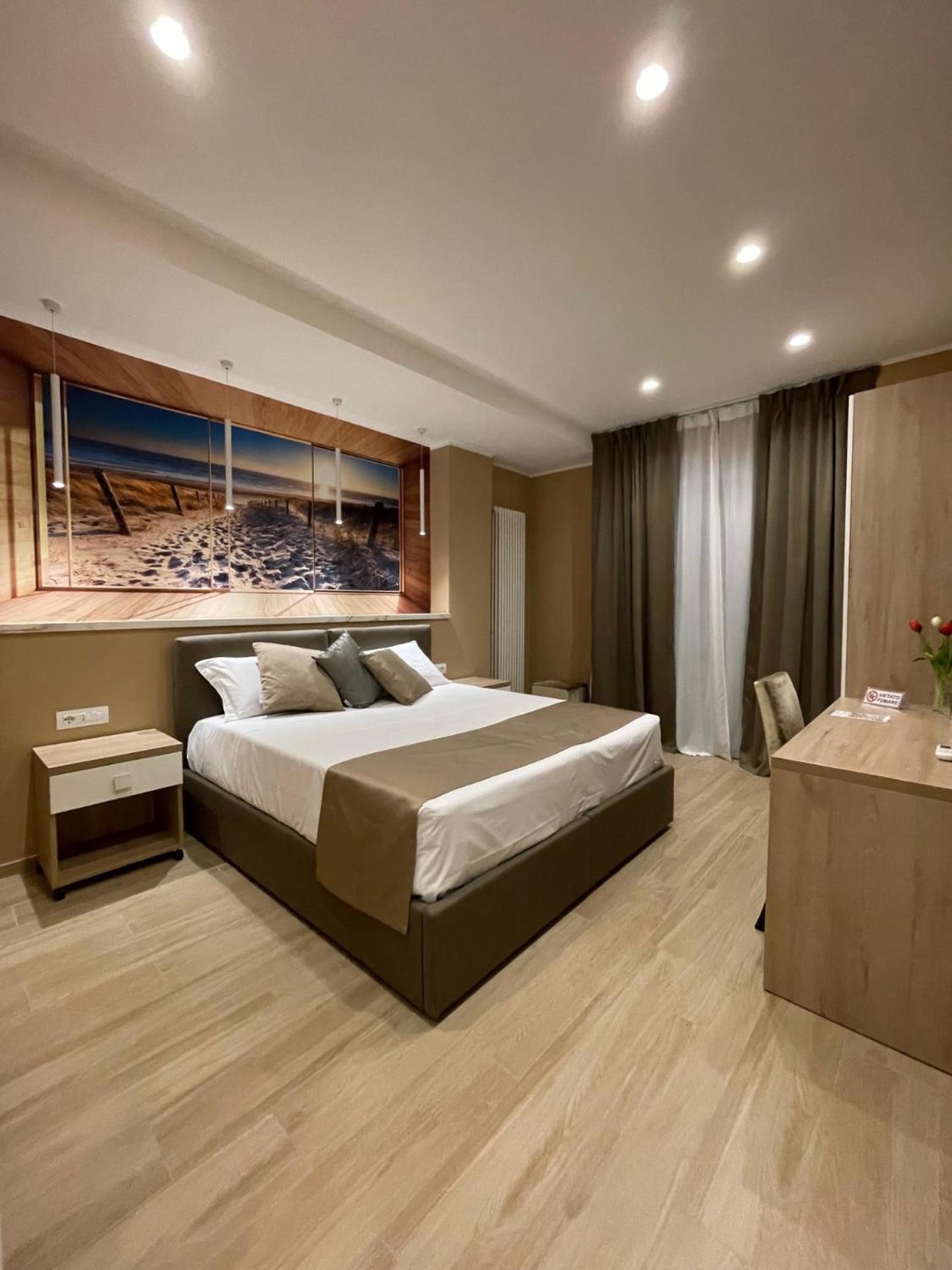 Deluxe Double or Twin Room,1568652260:JPEG