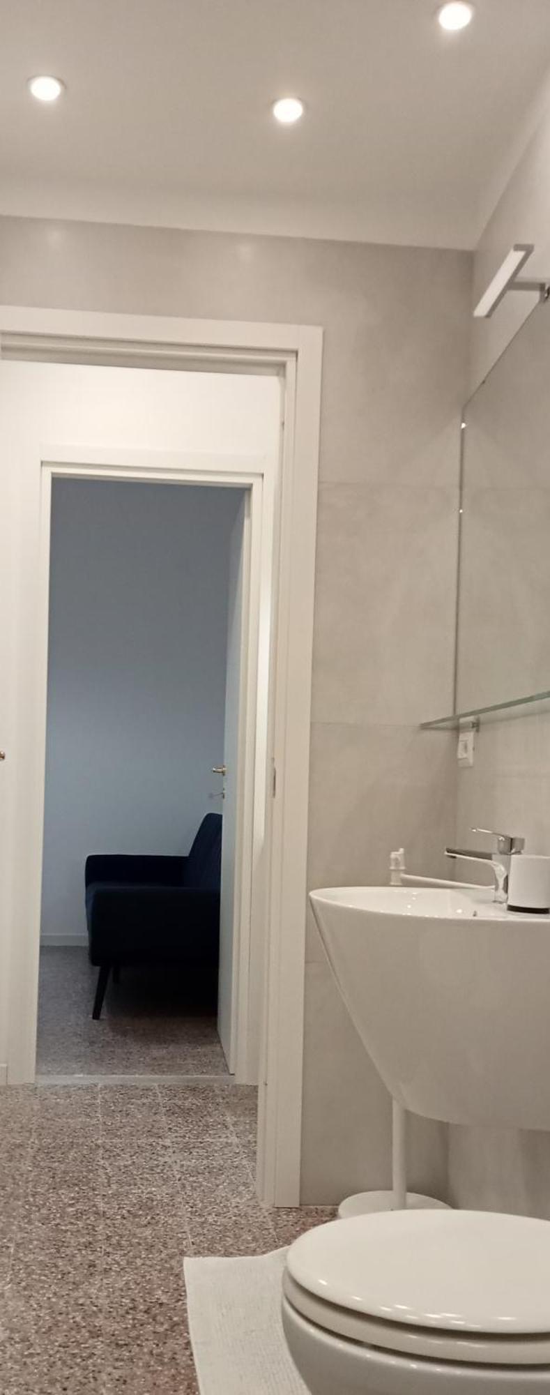 One-Bedroom Standard Apartment