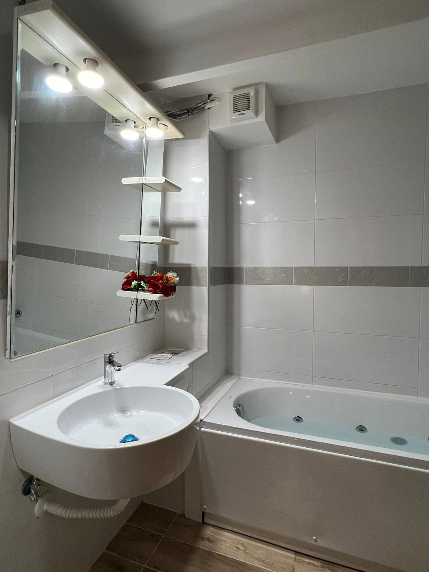 Family Suite,1571376557:JPEG