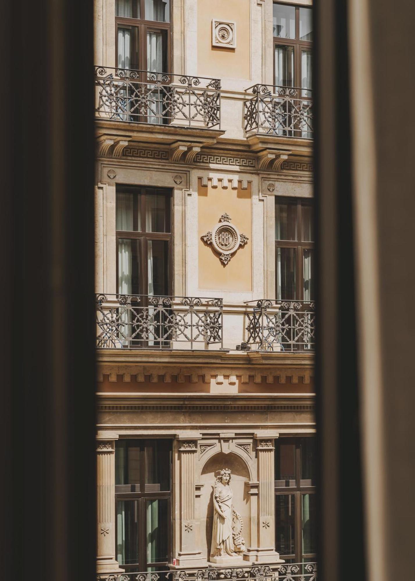 Camera Matrimoniale/Doppia con Letti Singoli con Balcone