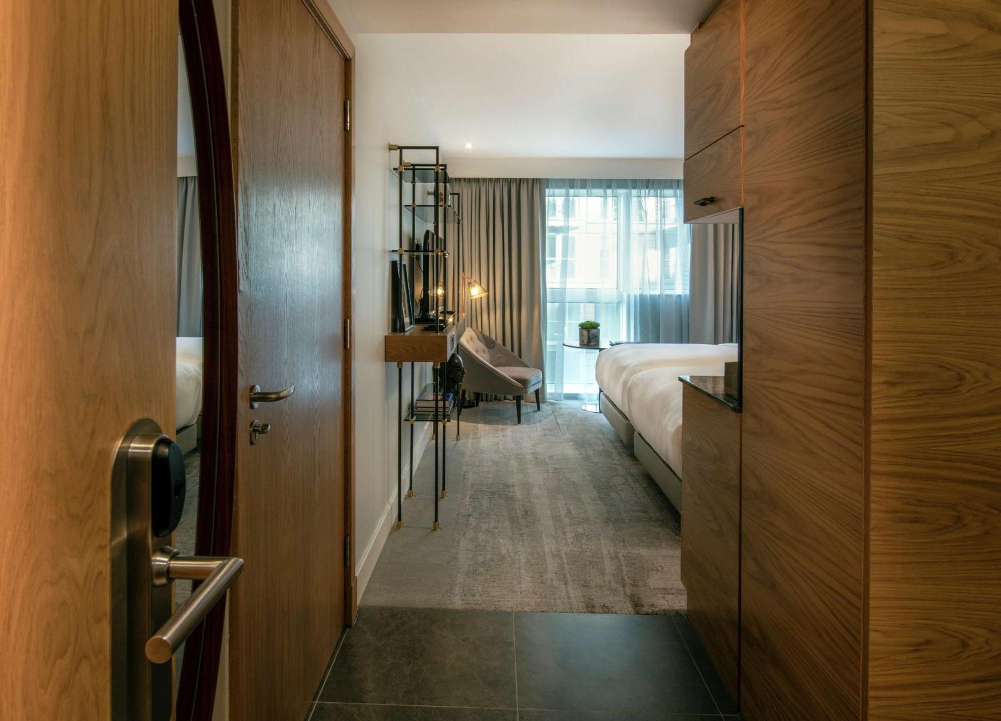 Twin Room,1580909929:JPEG