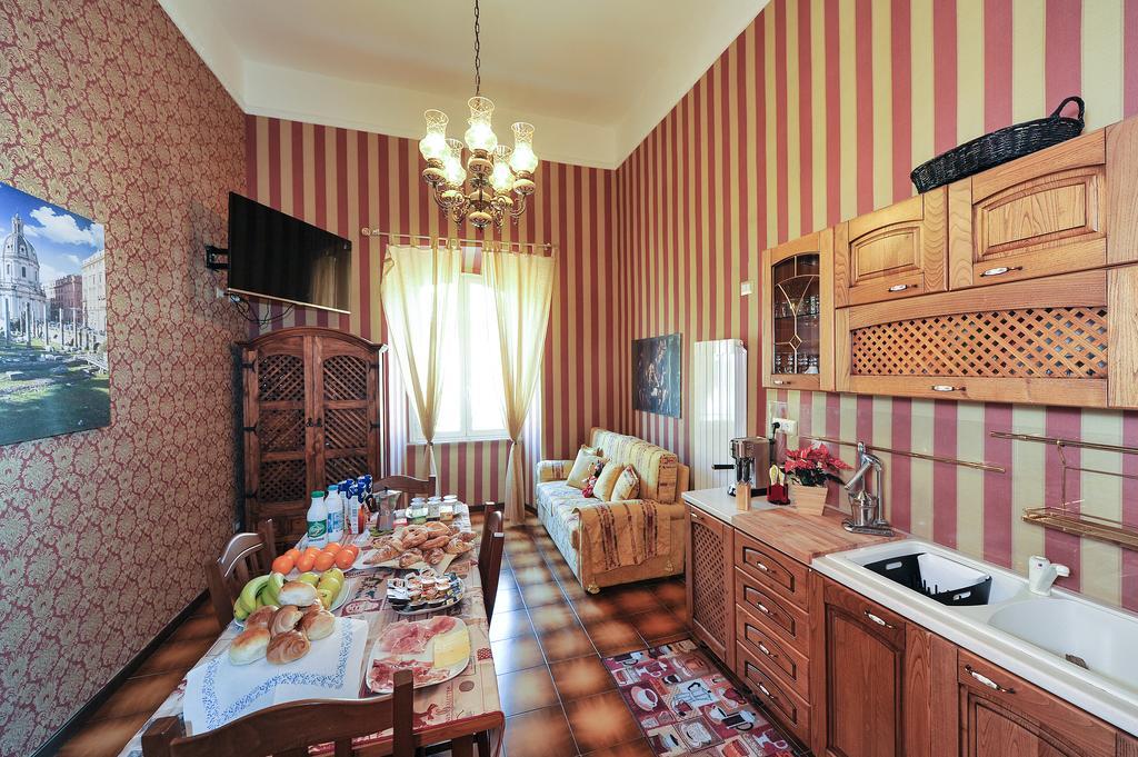 Camera Doppia con Letti Singoli con Bagno Privato Esterno