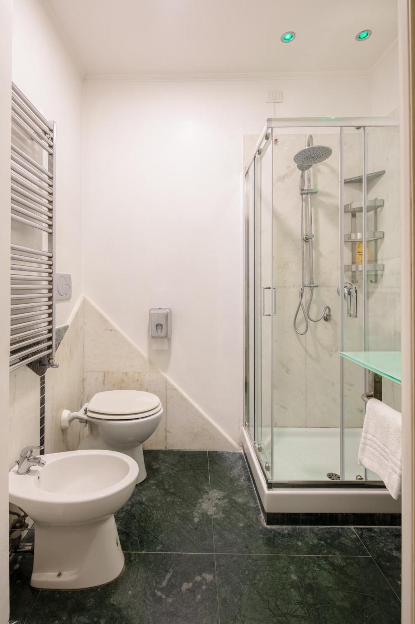 Double Room with Private External Bathroom,1584663823:JPEG