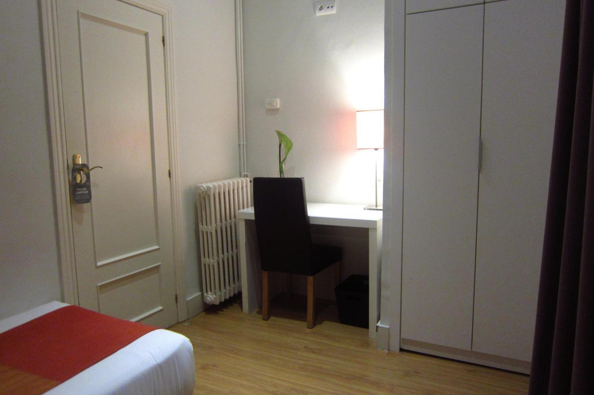 Camera Singola Budget con Bagno Privato Esterno