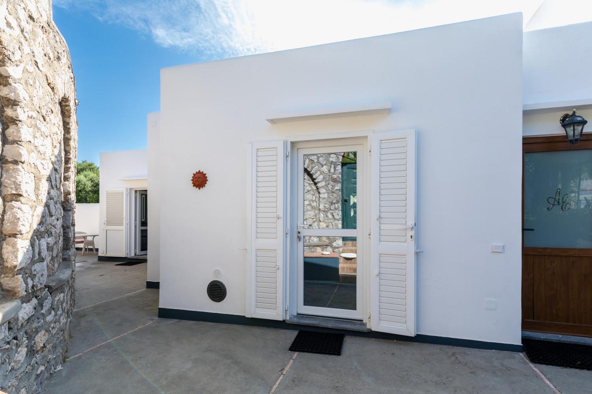 Deluxe Villa