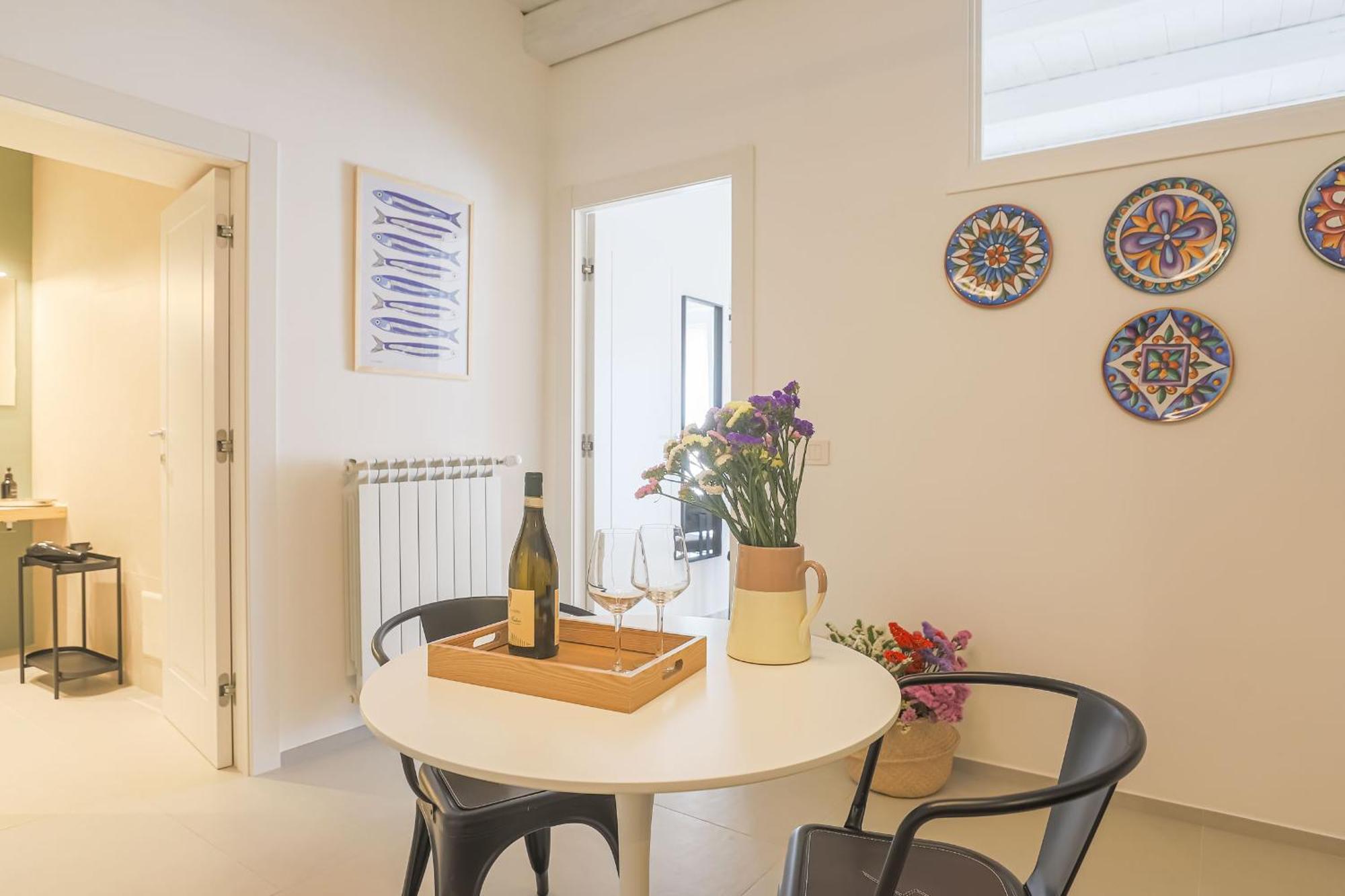 One-Bedroom Family Apartment,1590211081:JPEG