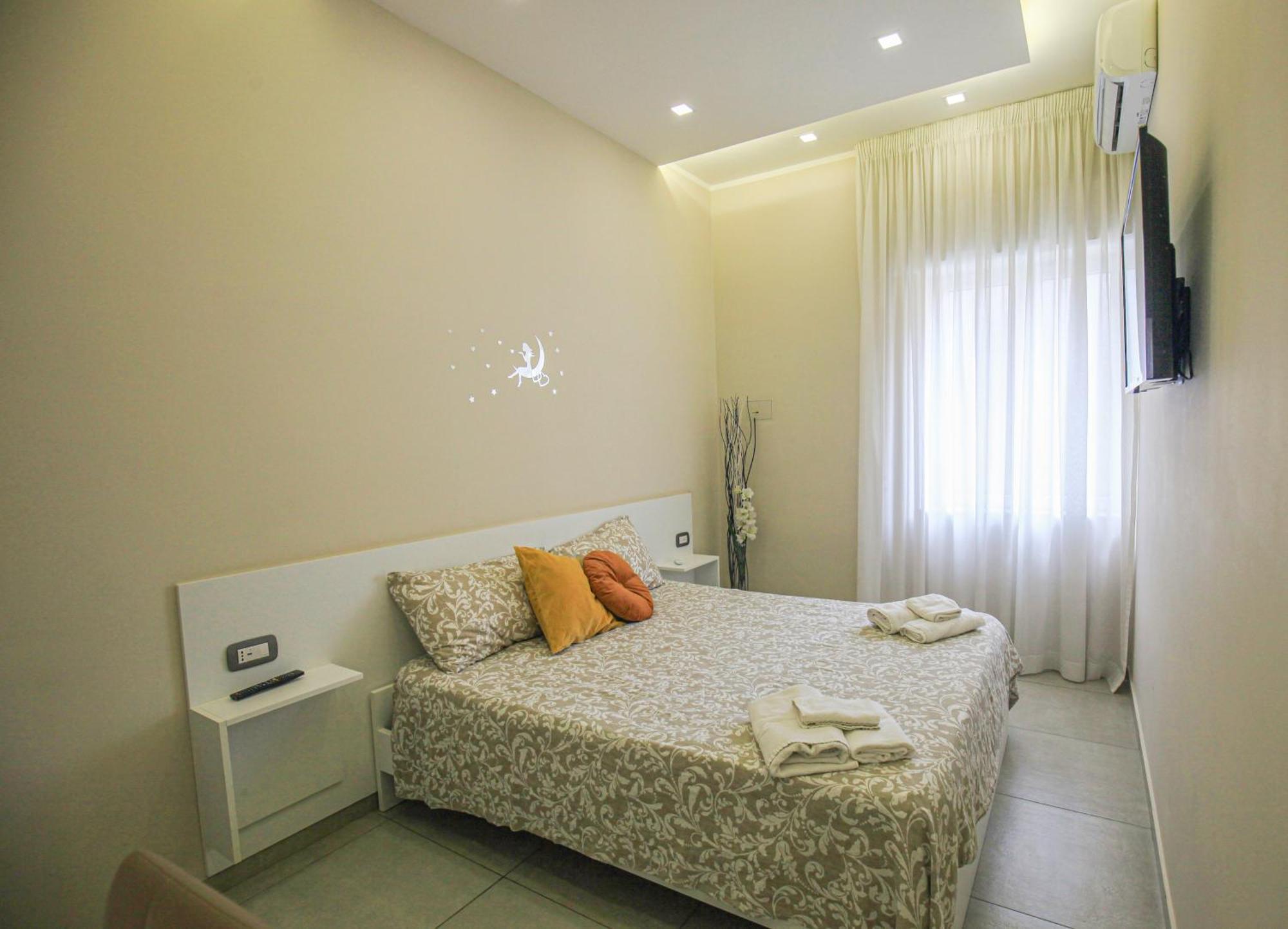 Double Room,1592707501:JPEG