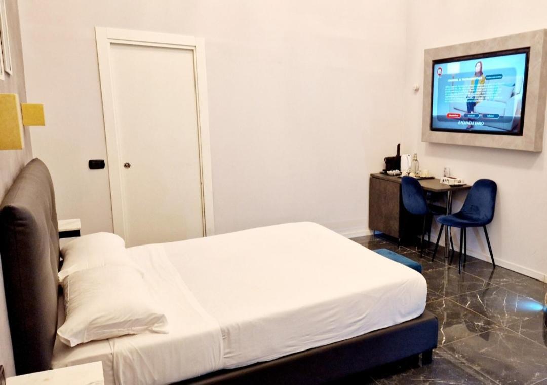 Large Double Room,1593745217:JPEG