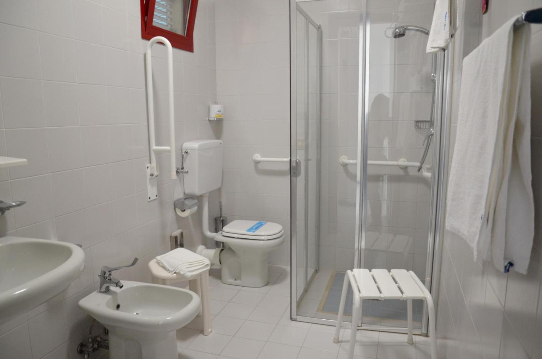 Two-Bedroom Apartment with Sea View,1645050509:JPEG