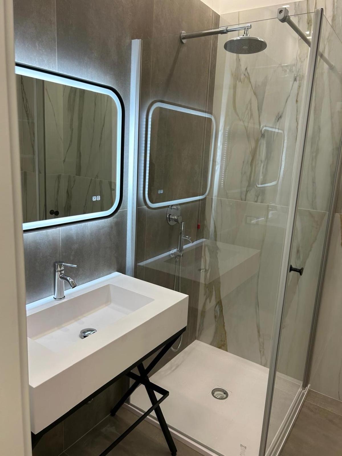 Double Room with Private Bathroom,1595737874:JPEG