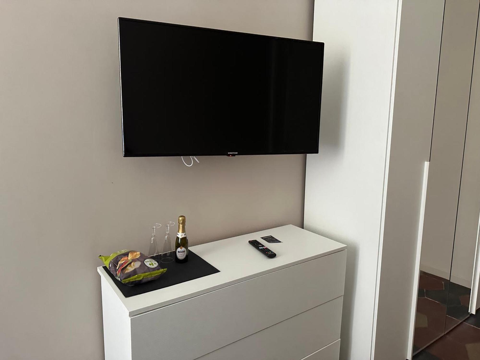 Standard Double Room,1595839716:JPEG
