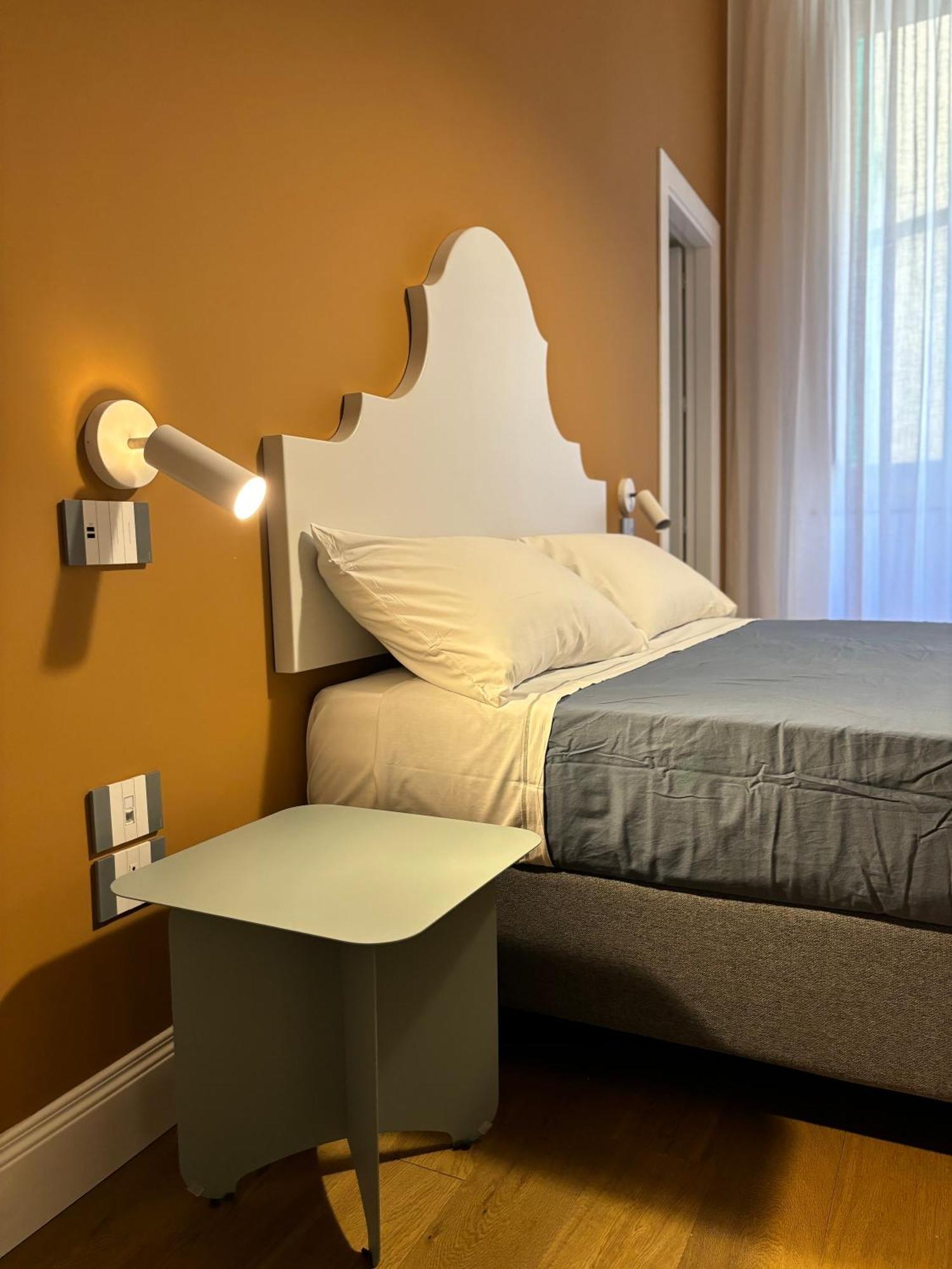 Deluxe Room with Internal View