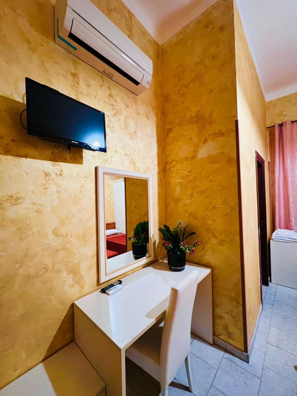 Double Room,1598390556:JPEG