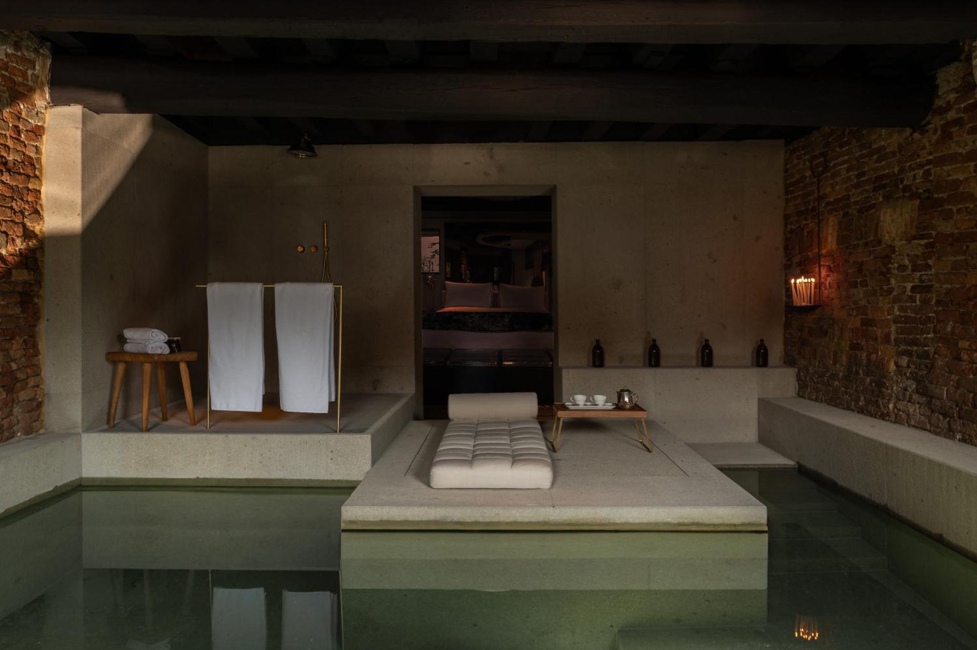 Camera King con Piscina Privata