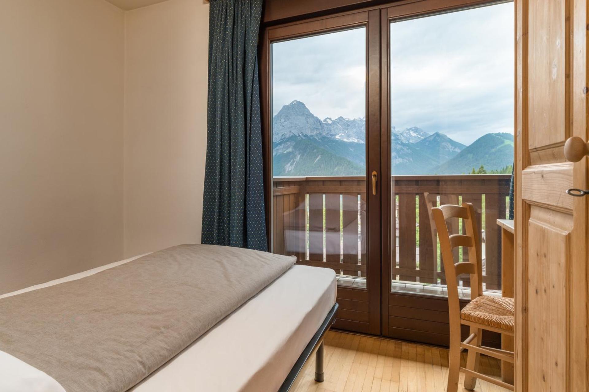 Single Room with Private Bathroom,1601836575:JPEG