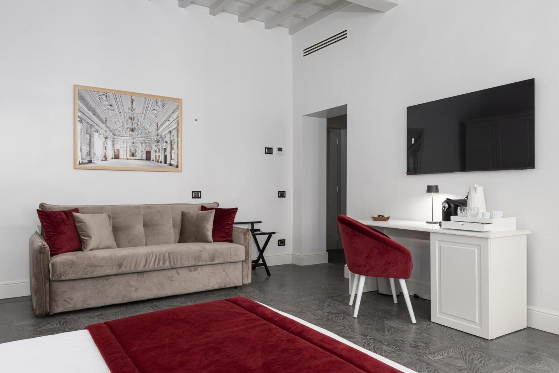 Double Room,1603841162:JPEG