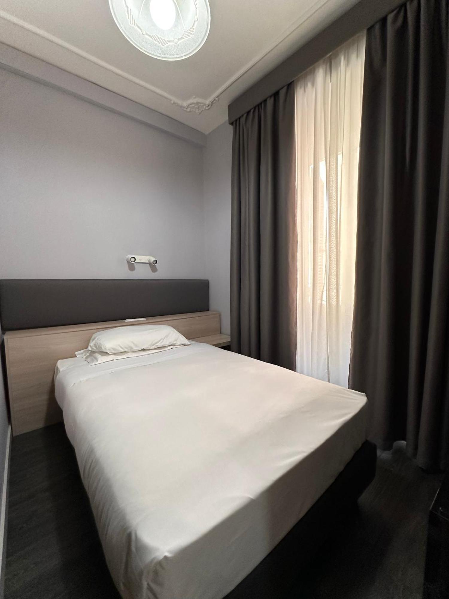 Single Room French Bed,1634397483:JPEG