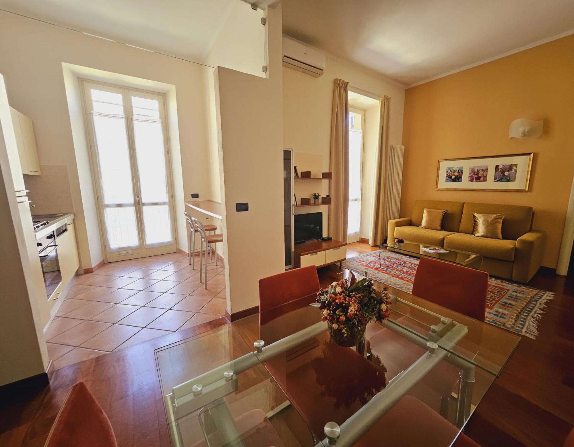 Deluxe Apartment,1606577420:JPEG