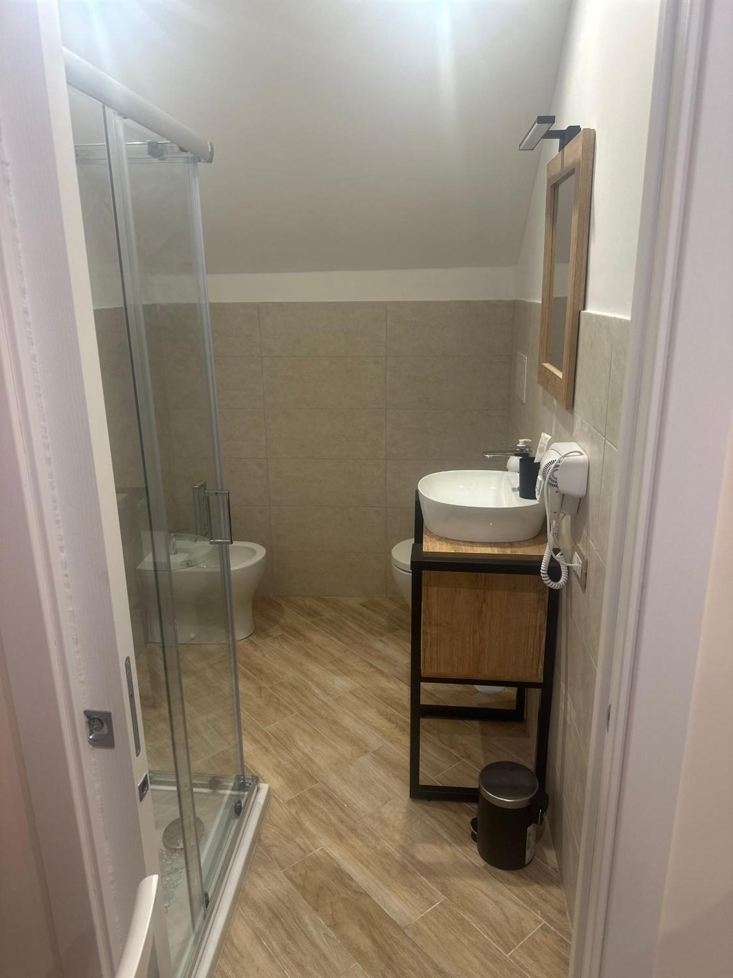 Luxury Triple Room,1606870200:JPEG