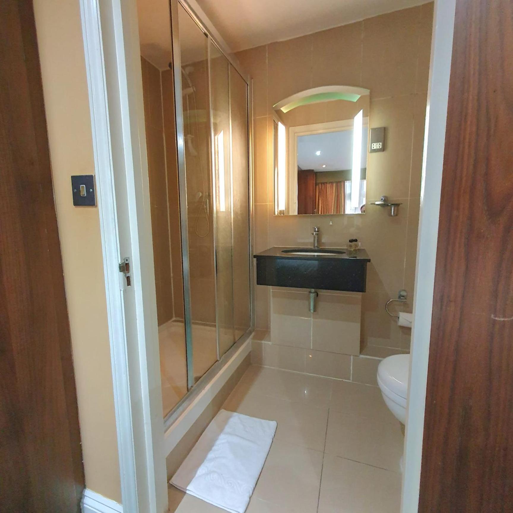 Executive Double Room,1609311906:JPEG