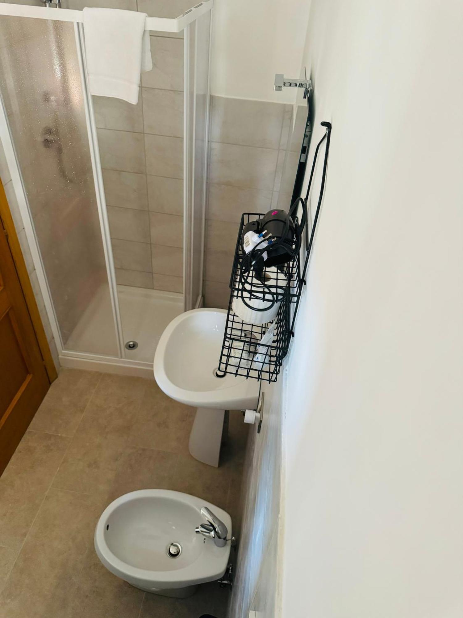 Double Room with Balcony,1610785109:JPEG