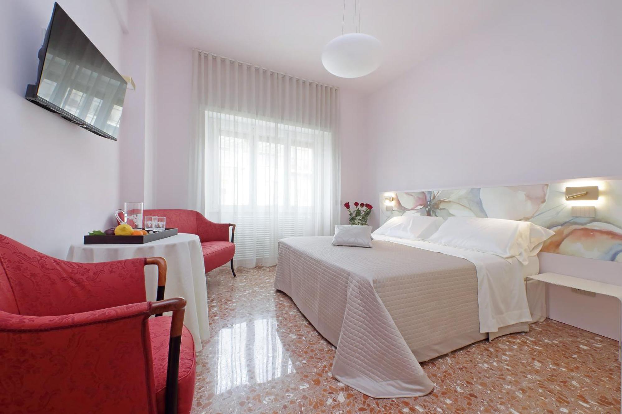 Deluxe Room,1612844866:JPEG