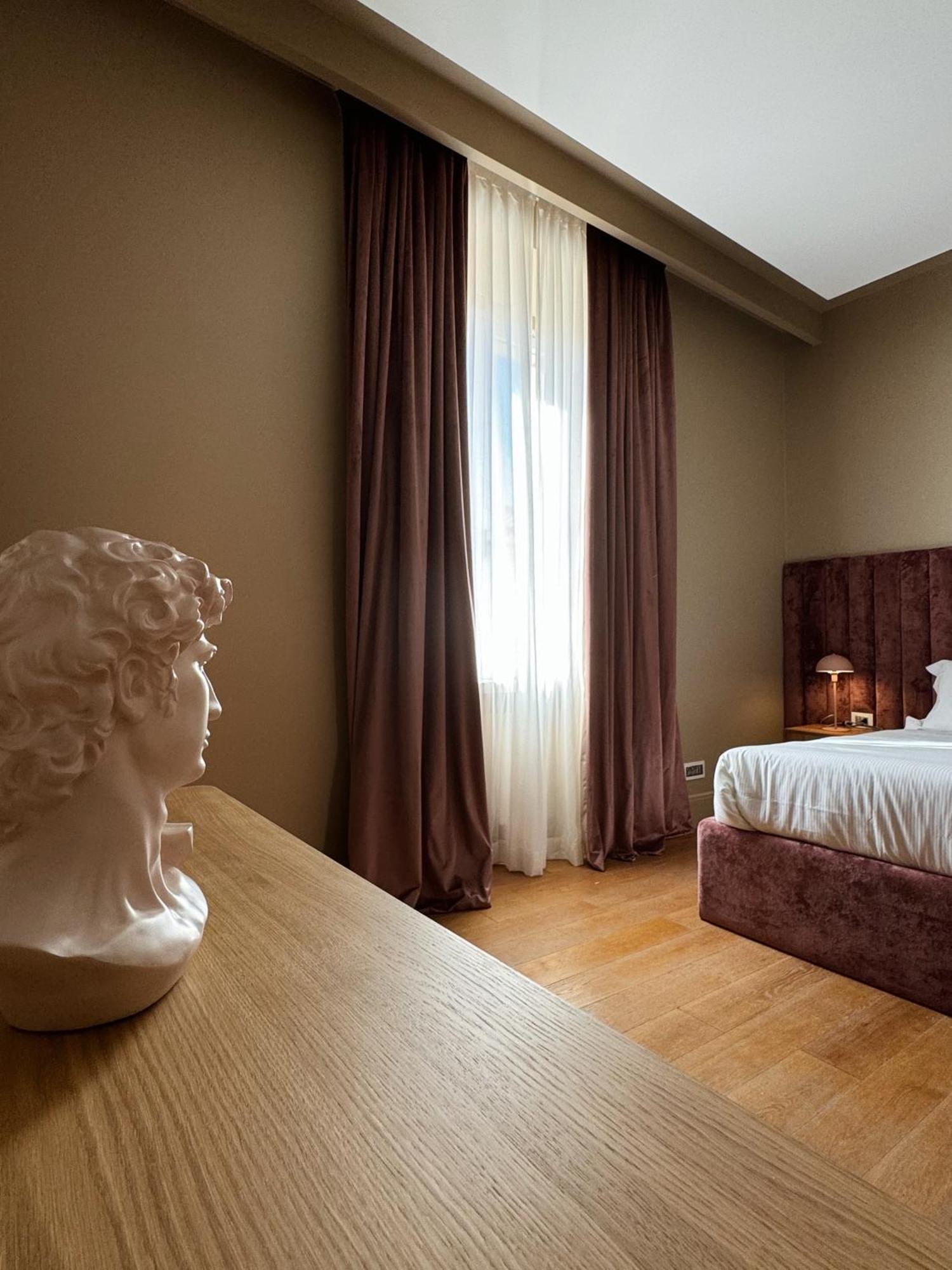 Superior King Room,1613902213:JPEG